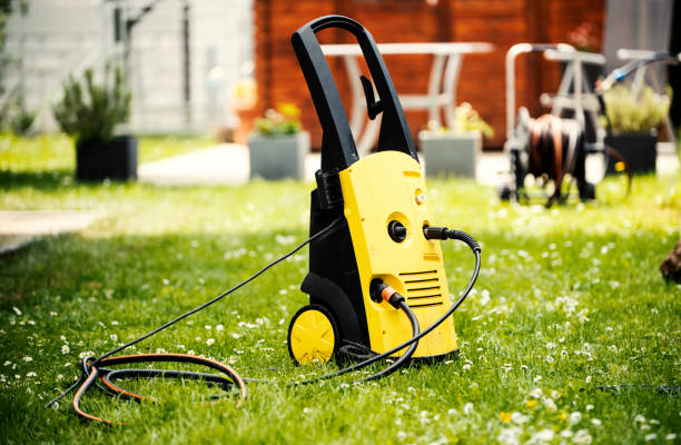 Best Animal Enclosure Cleaning  in Pompton Lakes, NJ